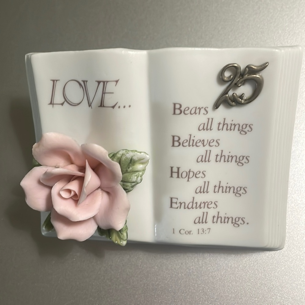 Roman inc. 25th Anniversary Rose on bisque bible 1997 figurine